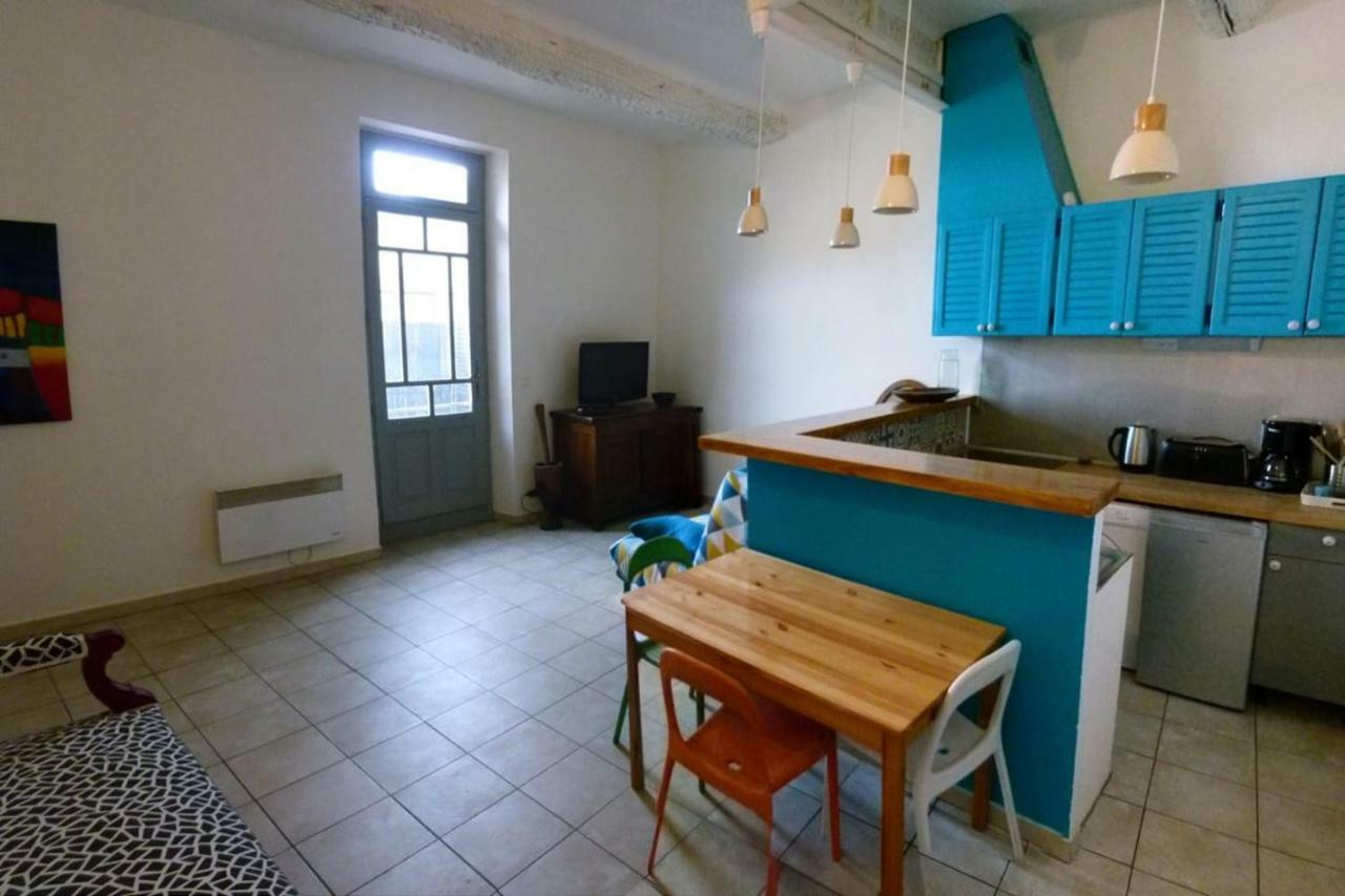 Appartement Au Pied Du Gardon. Remoulins Exterior photo
